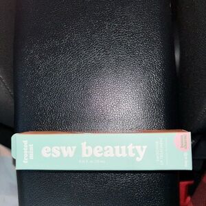 esw beauty Frosted Mint Smoothie Treatment - Mint & Coral Packaging